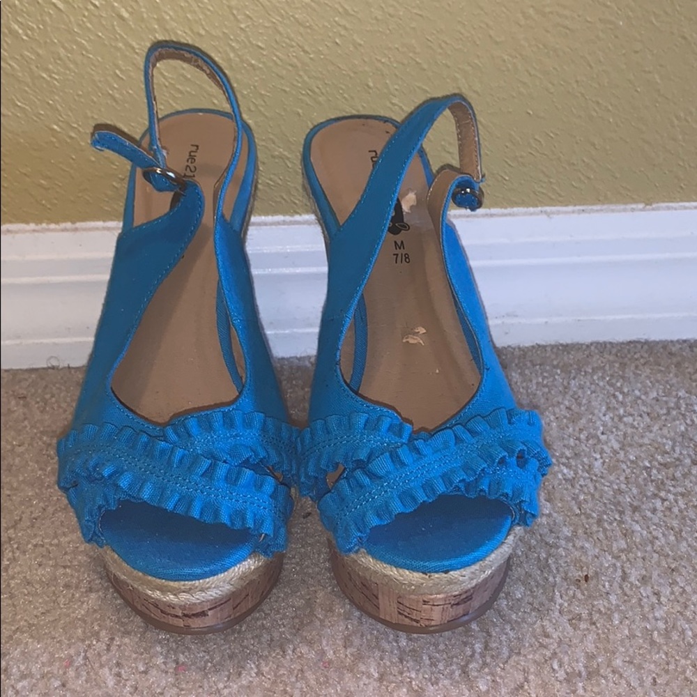 Ocean Blue Ruffle Cork Wedges Size 7/8 Medium